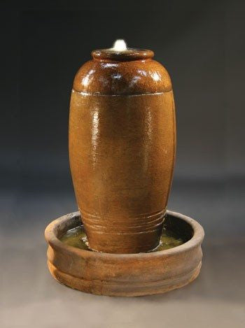 Santiago Urn Cast Stone Garden Fountain with water flowing