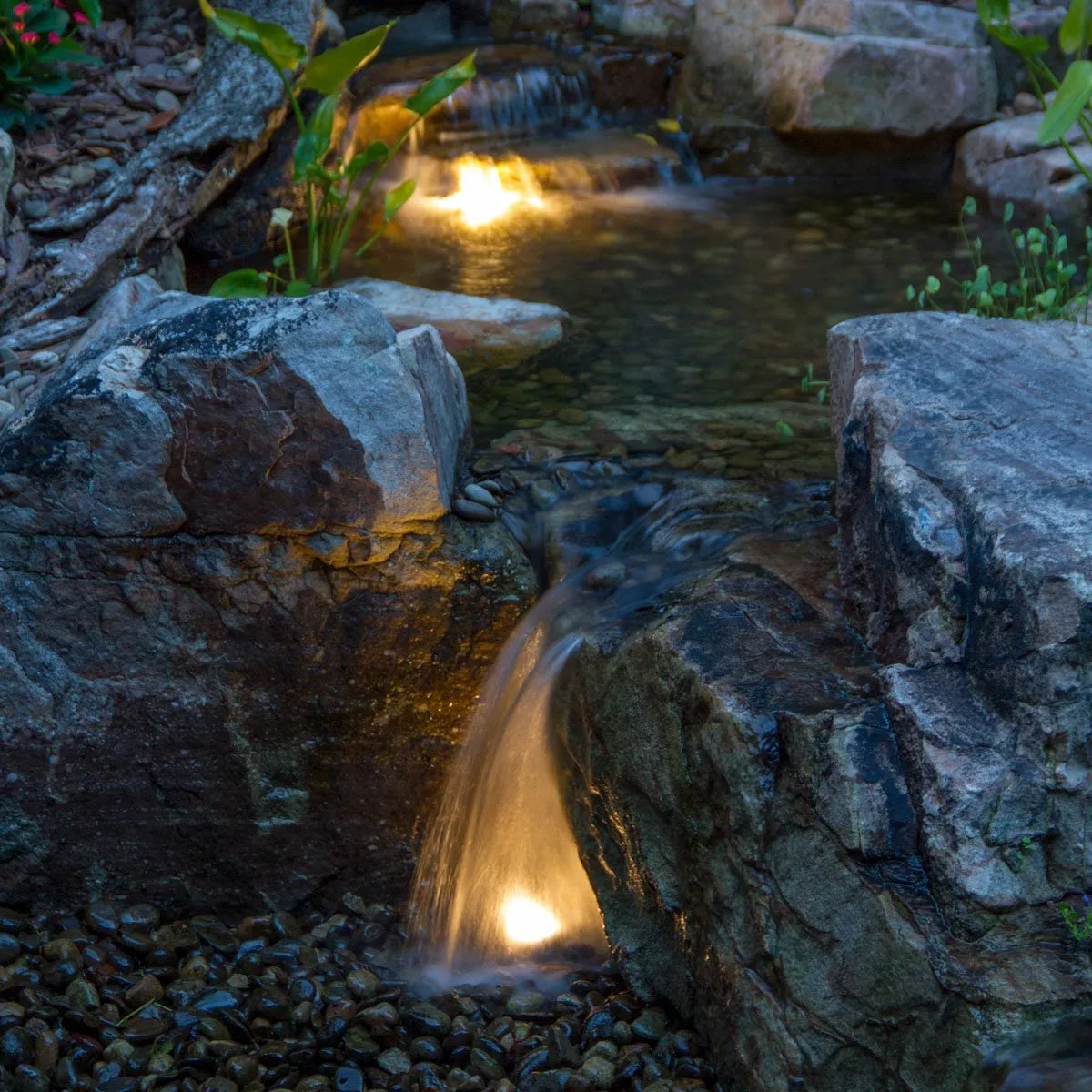 Medium Deluxe Pondless Waterfall Kit with 16 foot Stream