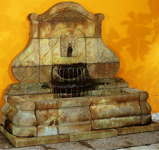 Avignon Rosette Wall Outdoor Fountain with water flowing