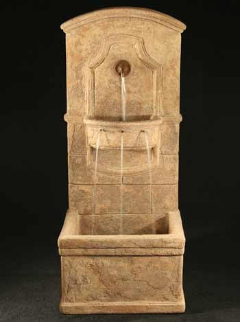 Di Amico Wall Outdoor Fountain with water flowing