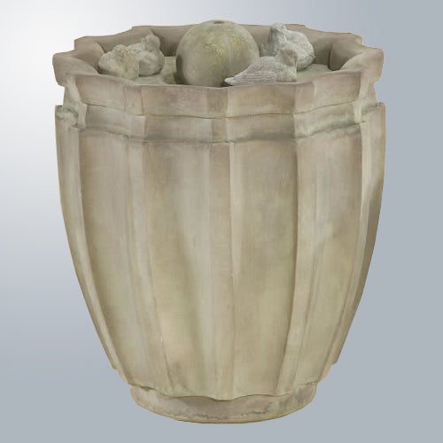 Dodici Bird Fountain with water flowing