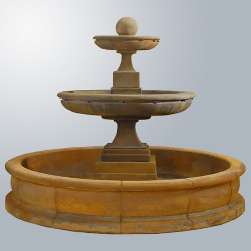 Hampton Short Pond Fountain with water flowing