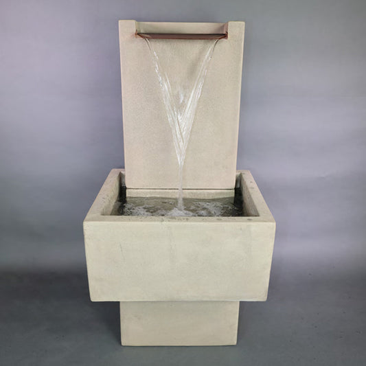 Lamina Patio Wall Fountain with water flowing