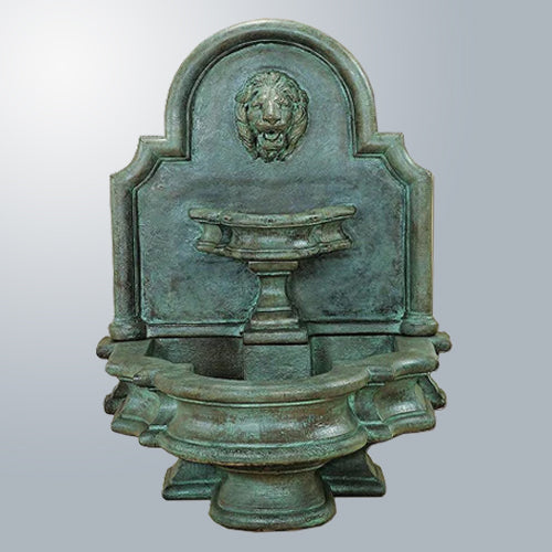Rialto Lion Wall Outdoor Water Fountain with water flowing