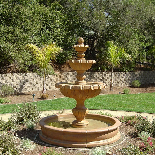 Versailles Garden Pond Fountain with water flowing